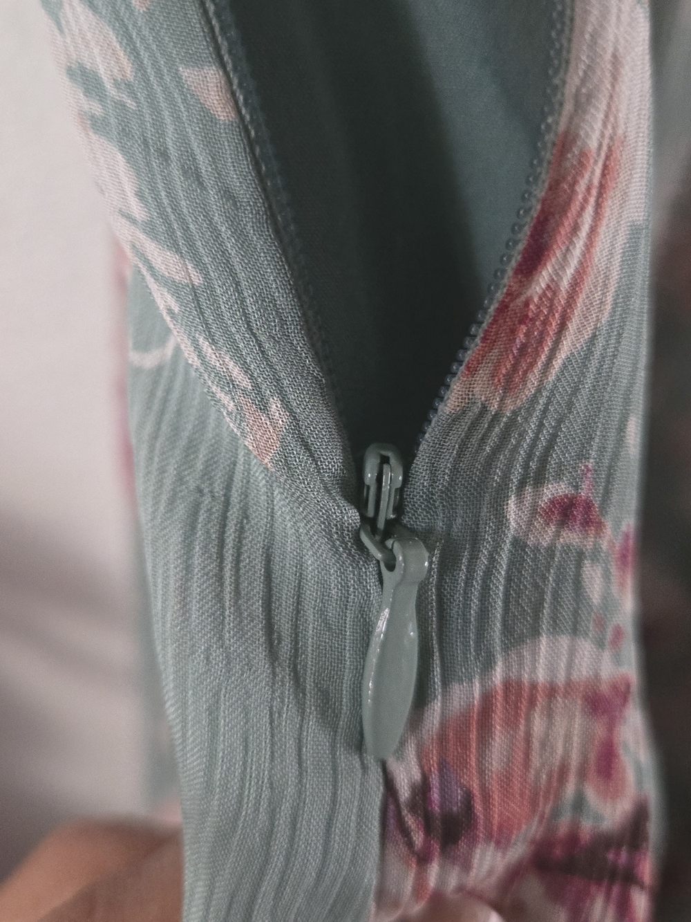 Lucky Brand Sage Green Floral V-Neck Maxi Dress - Picture 12 of 13